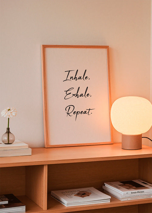 Rustgevend ontwerp met typografische uitspraak