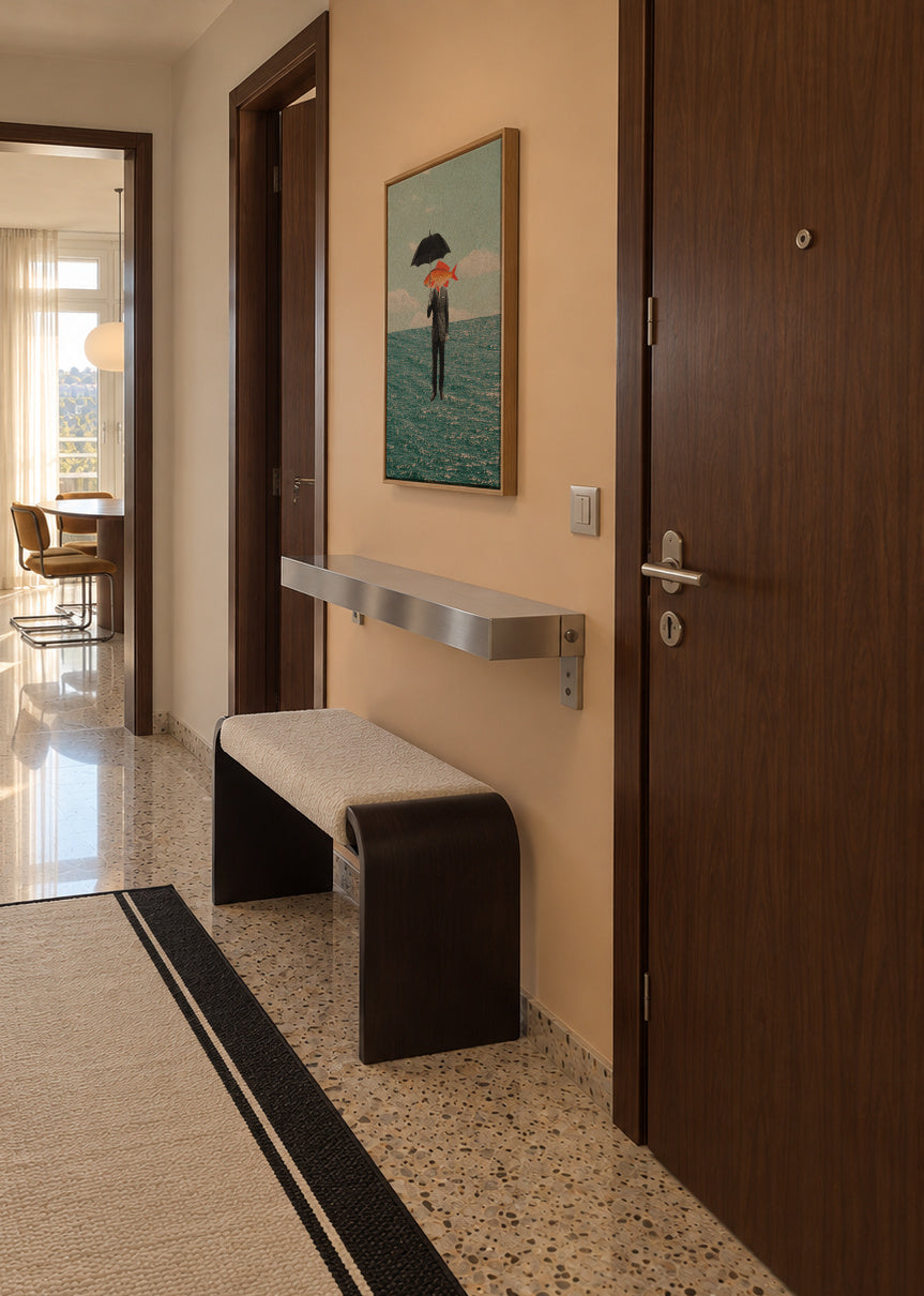 Can't get wet - Framed canvas in an interior