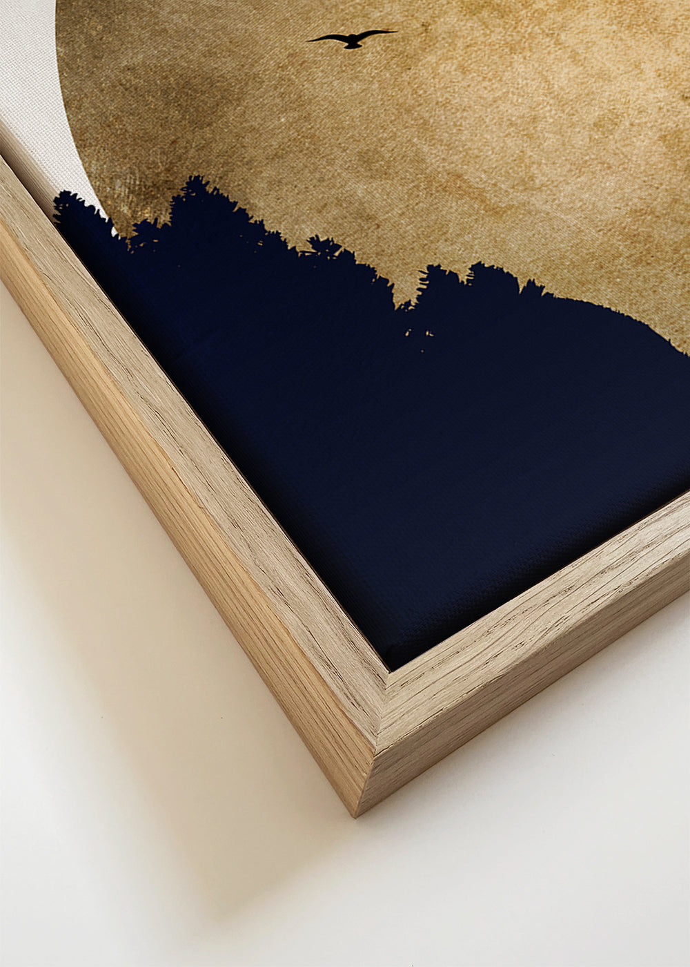 Landschap kunst: gouden zon met dennen-silhouetten