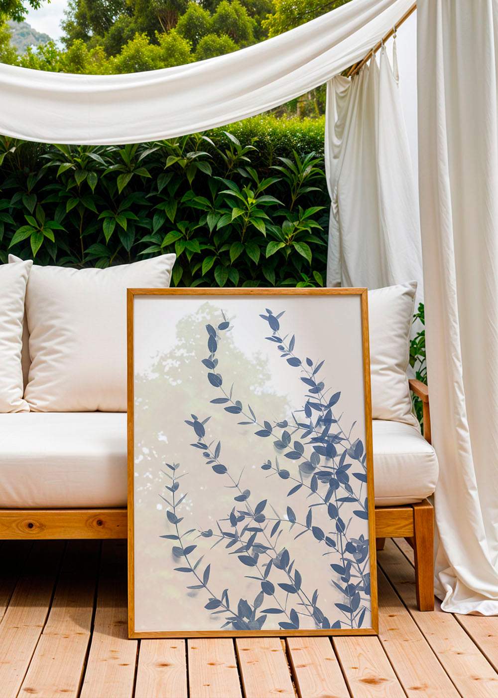 Botanische print blauwe bladeren op lichte achtergrond
