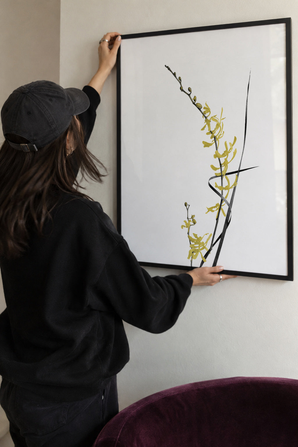 Flower Minimal Black and Gold 06 - Framed poster detail