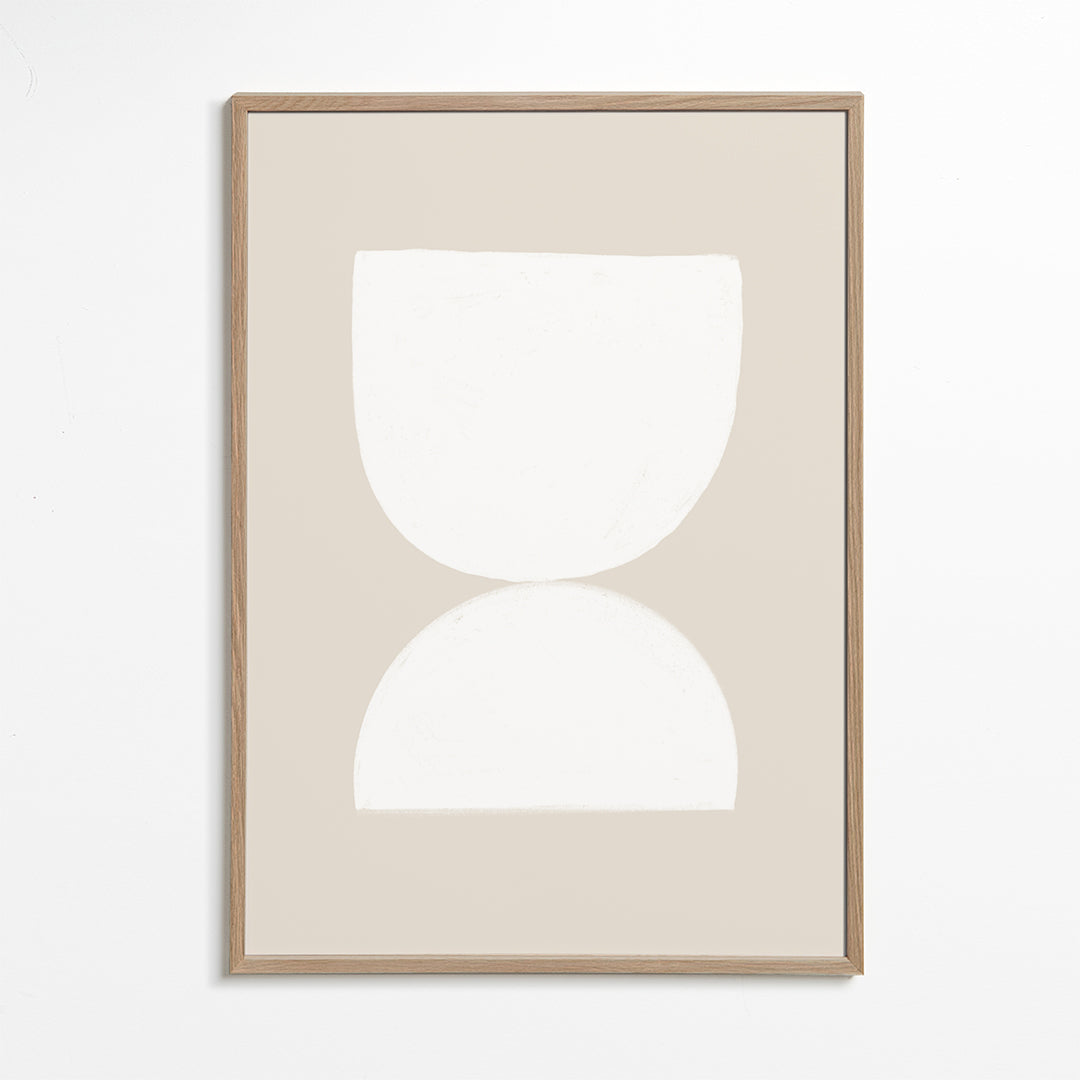 Minimalistische poster twee witte vormen op beige