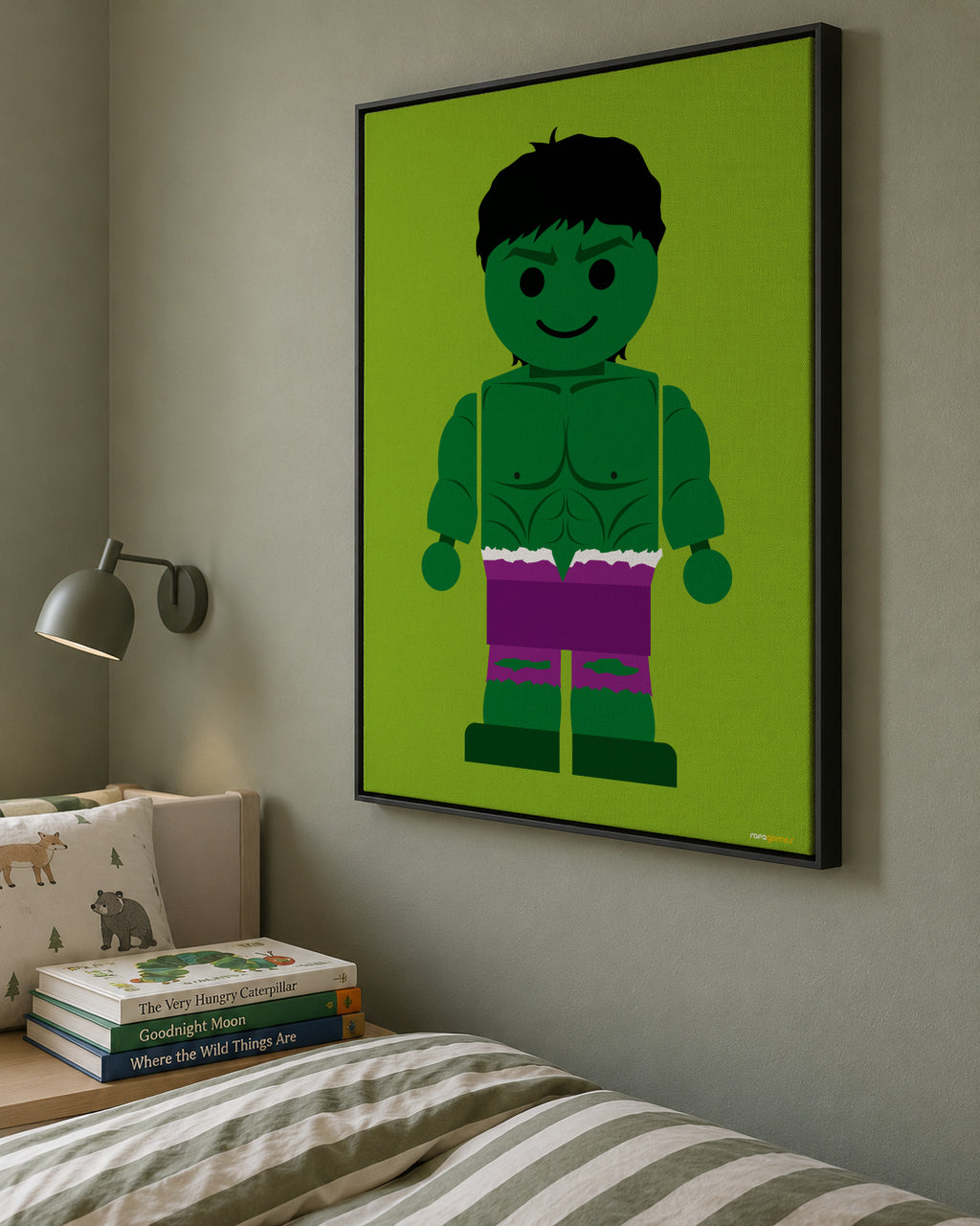 Toy Hulk - Framed canvas in an interior