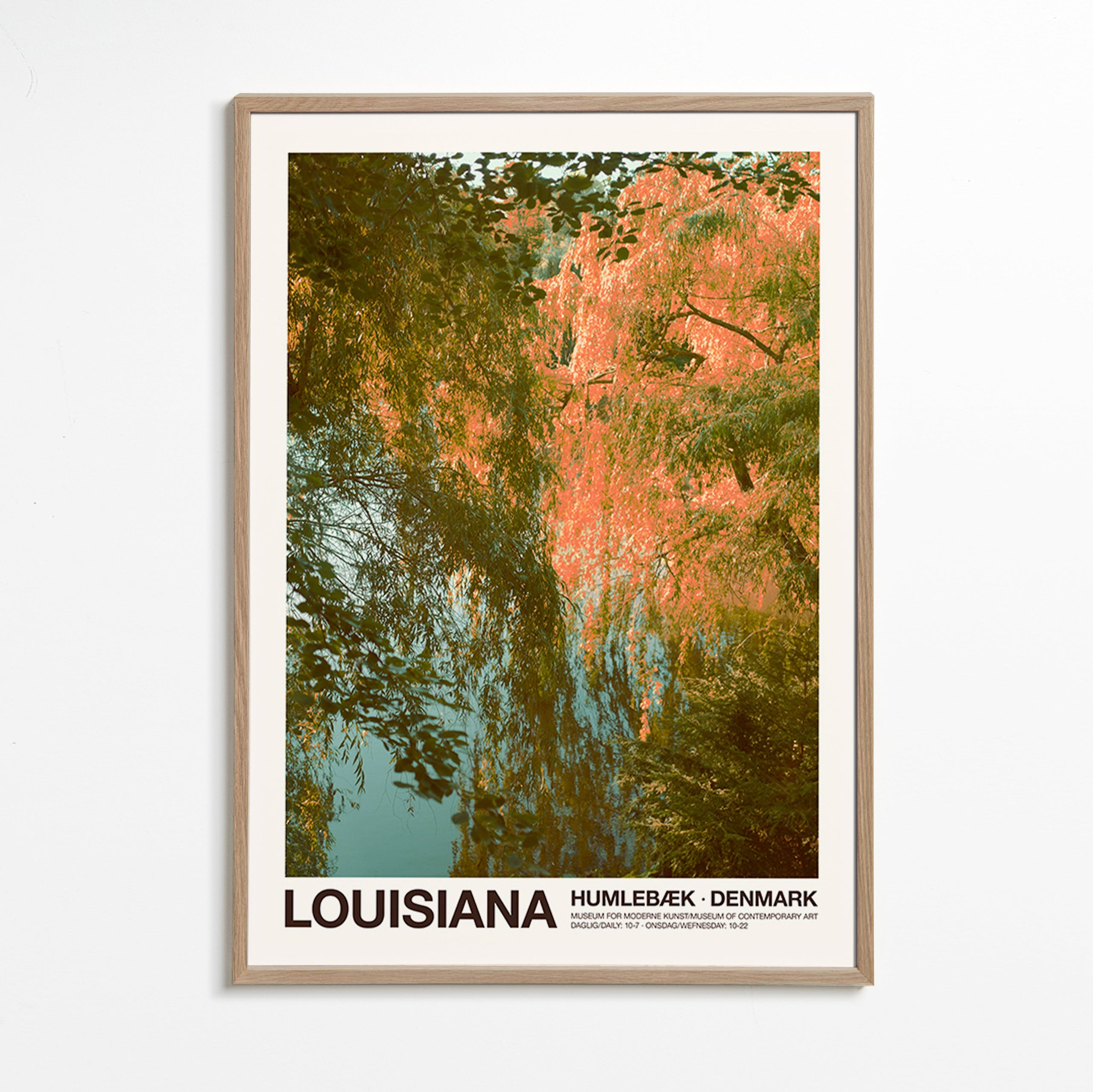 Tableau de paysage avec lac et reflets roses