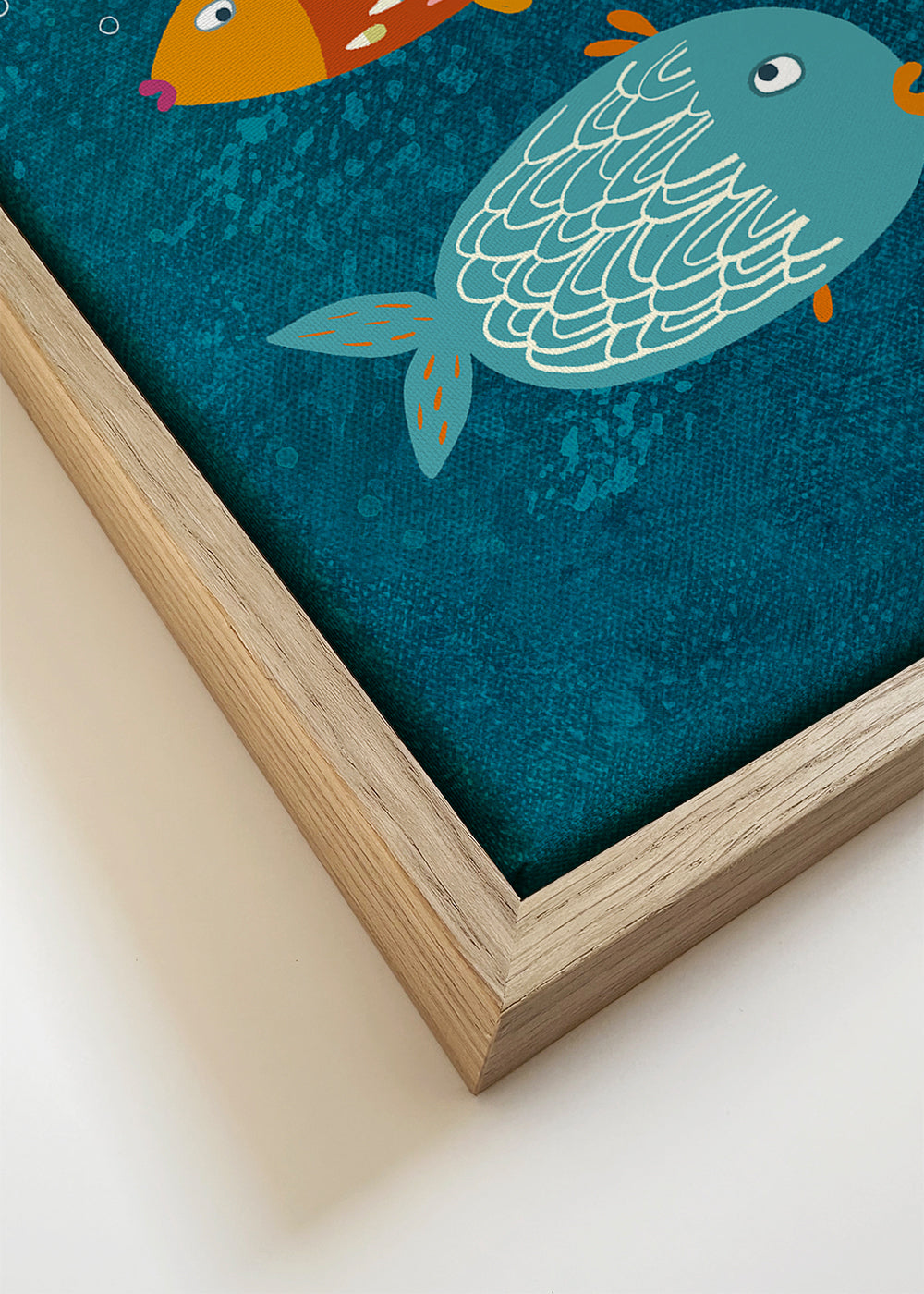Dierenposter speelse vissen op blauwe textuur