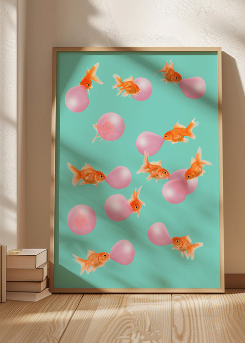 Kunstwerk goudvis met roze bellen