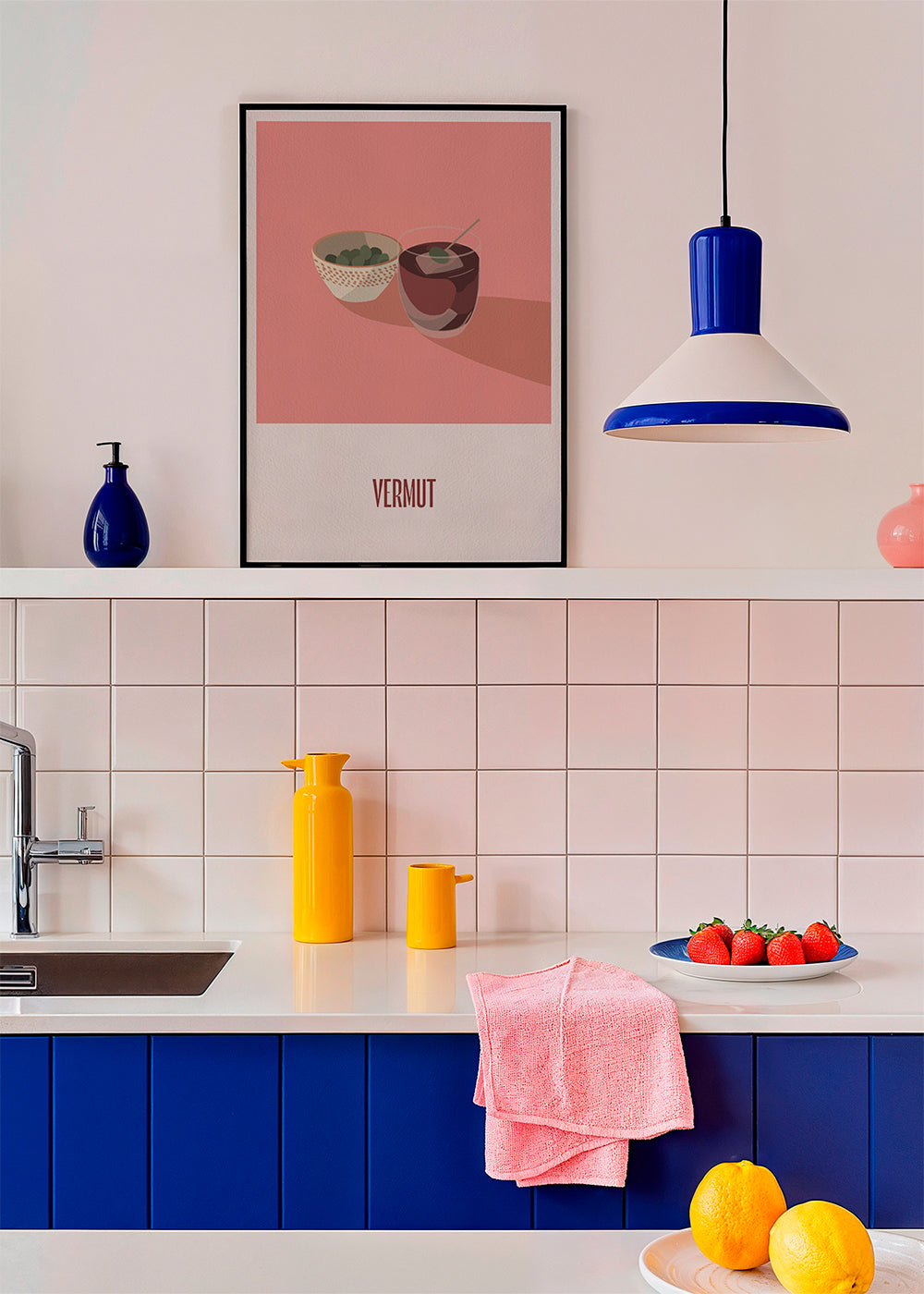 Keuken kunst Vermout en olijven minimal illustratie