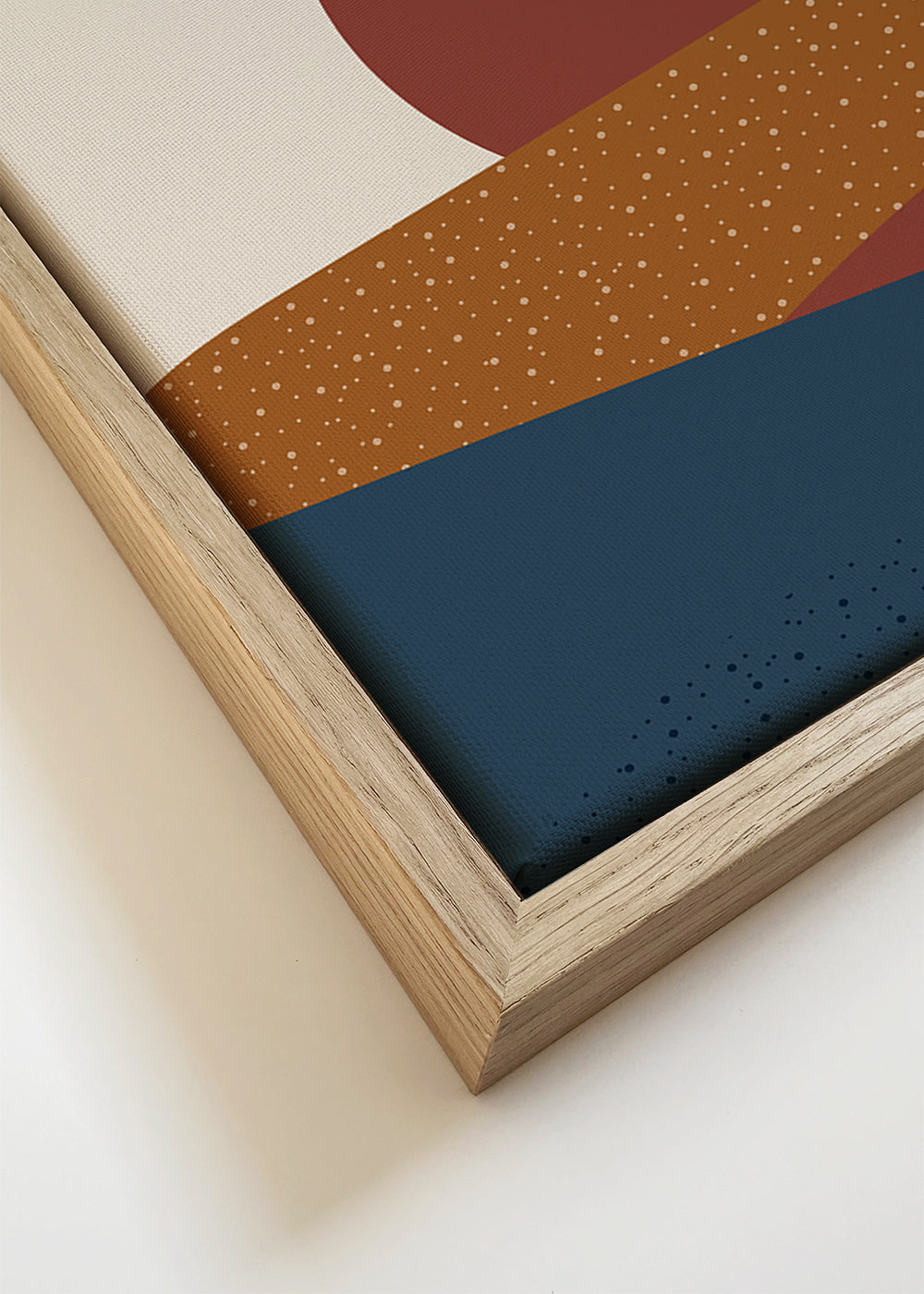 Abstracte kunst: terracotta zon en gelaagde heuvels