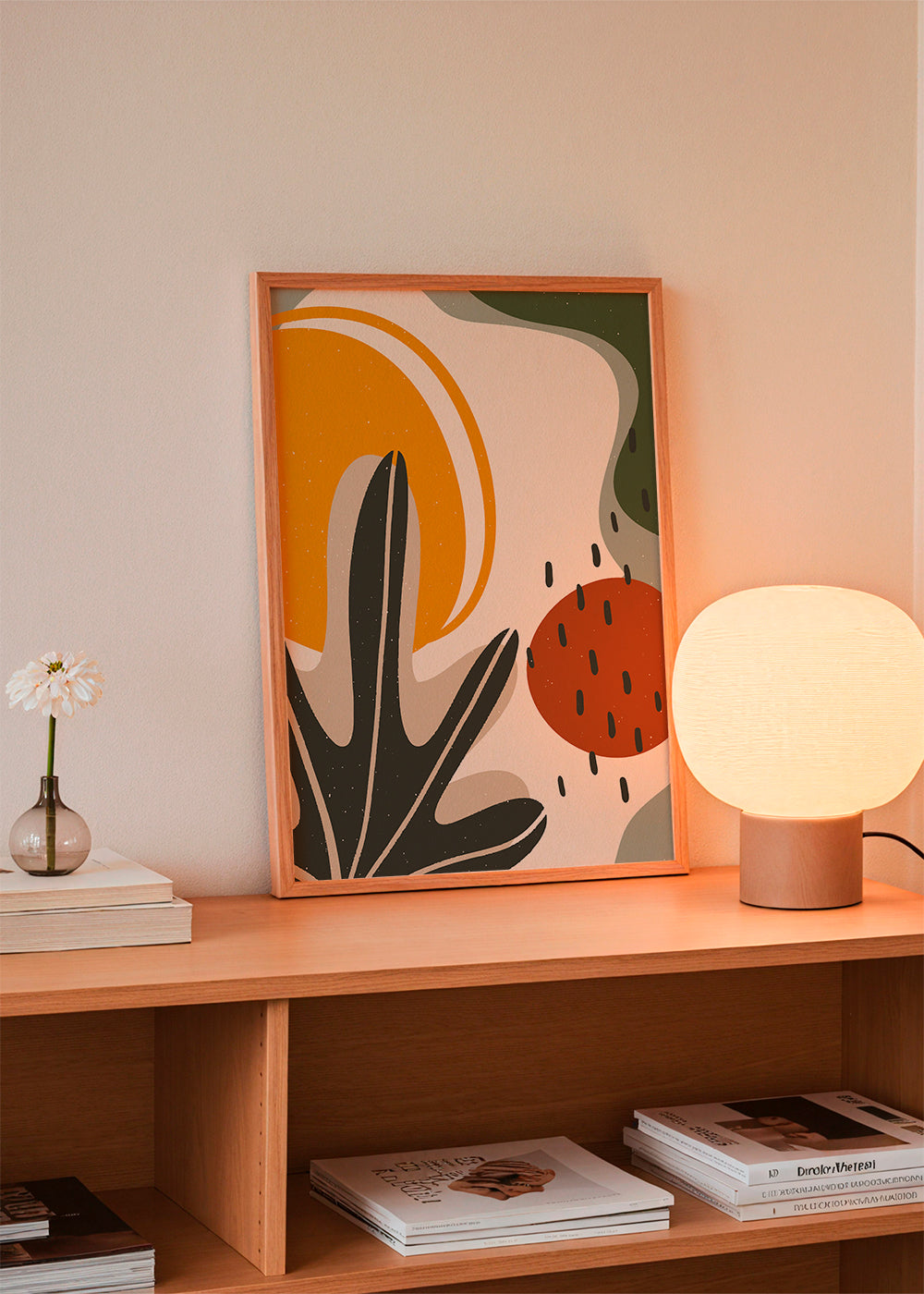Botanische print met organische mosterd- en terracottavormen