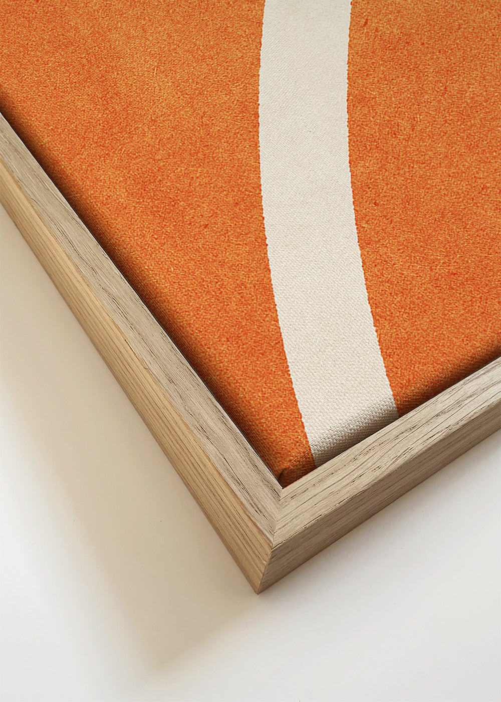 Sport kunst: rode basketbal op baan