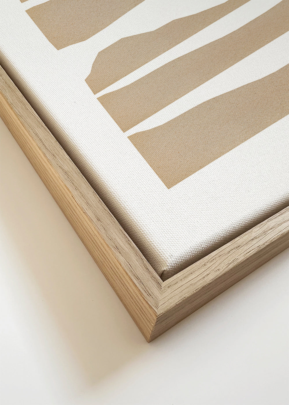 Minimalistische gescheurde beige strepen