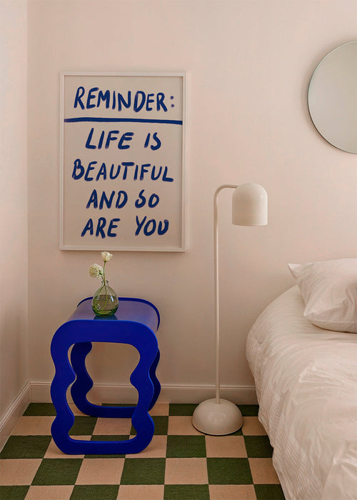 Typografische illustratie 'Reminder' in blauw