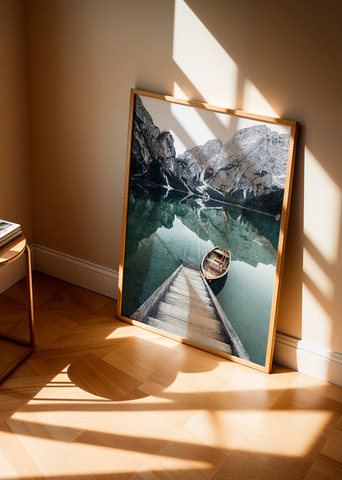Landschap kunst met boot en meerreflectie