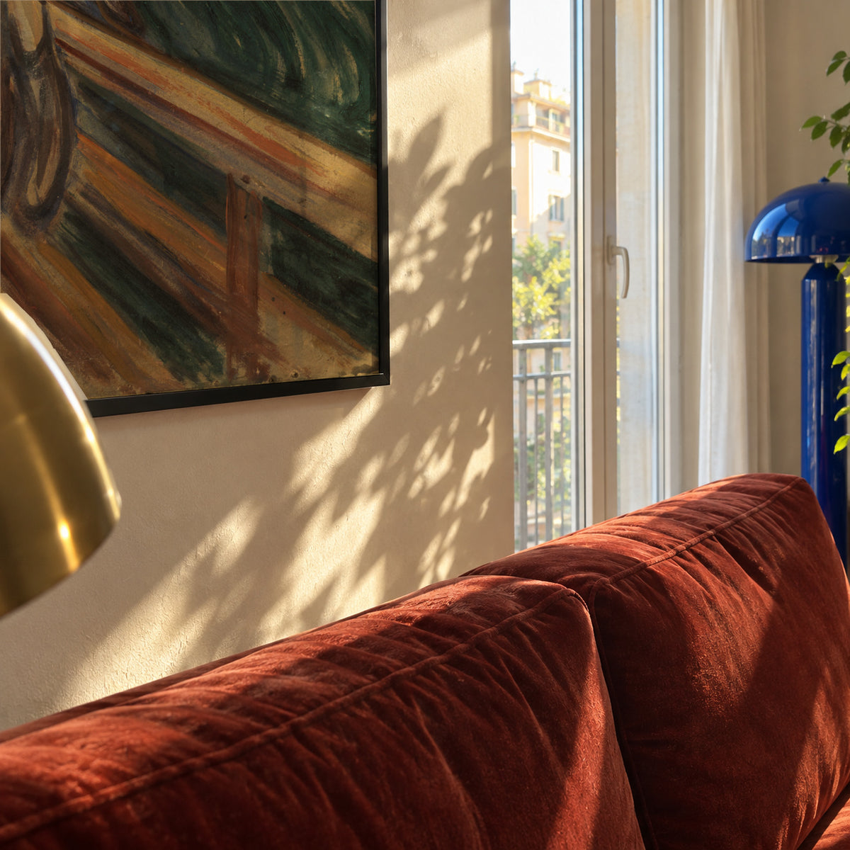 The Scream - Edvard Munch - Framed poster in an interior