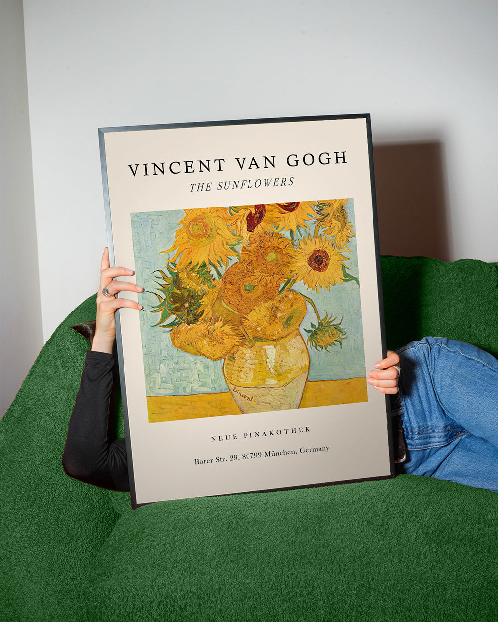 Botanische poster: Zonnebloemen in gele vaas