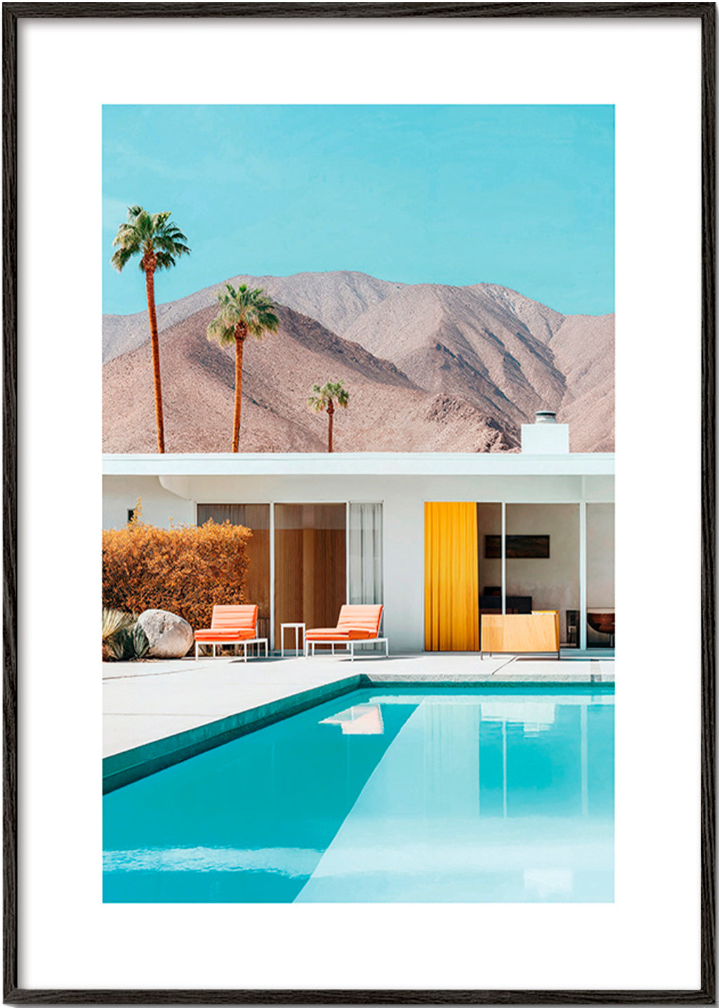 Landschaft mit Pool und Palmen – Black Frame