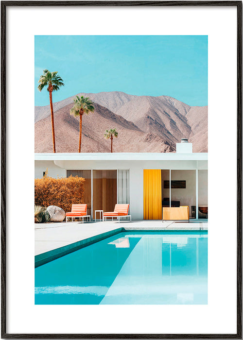 Landschap met zwembad en palmbomen – Black Frame