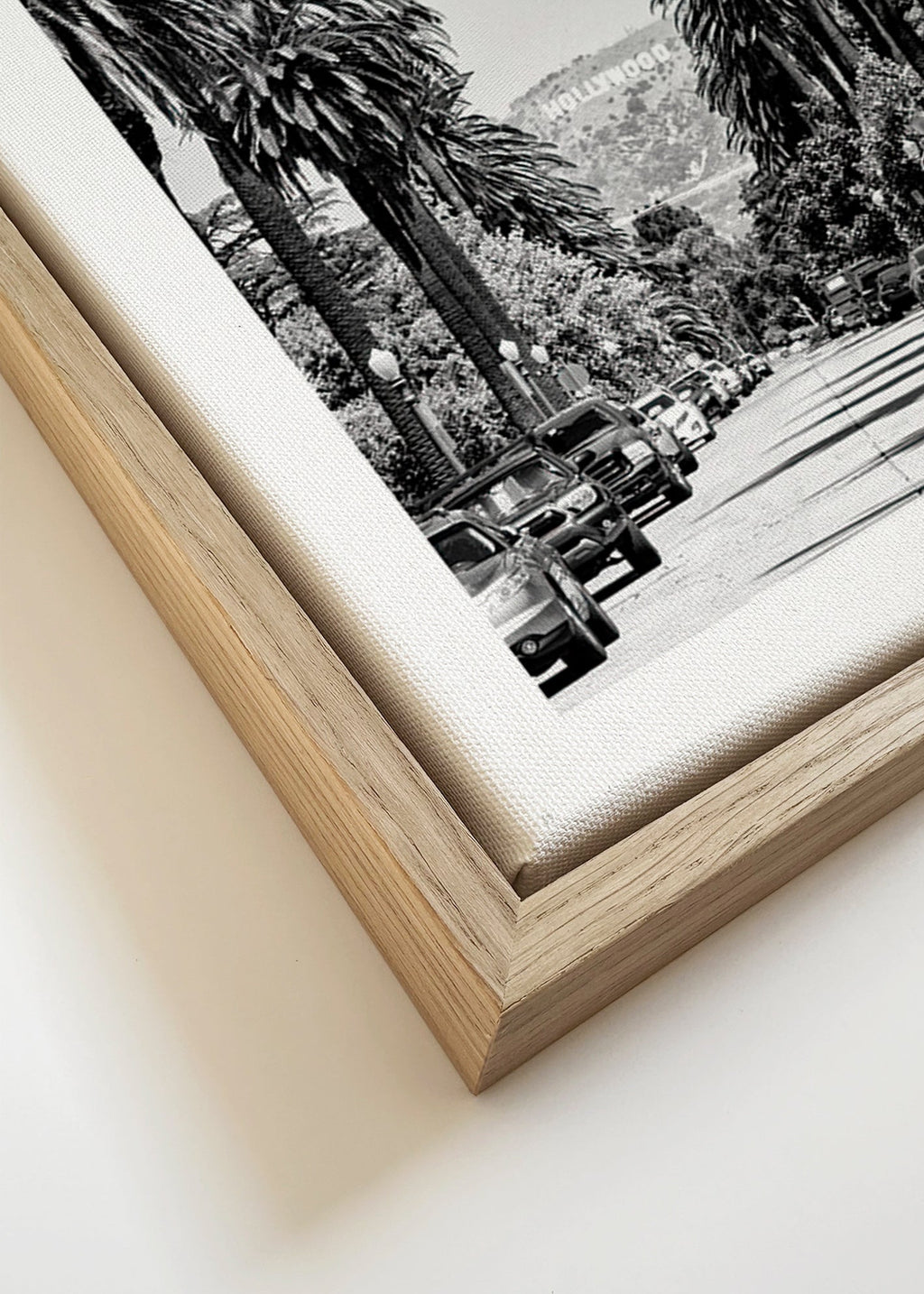 Reisposter Hollywood palmenstraat in zwart-wit – Canvas detail
