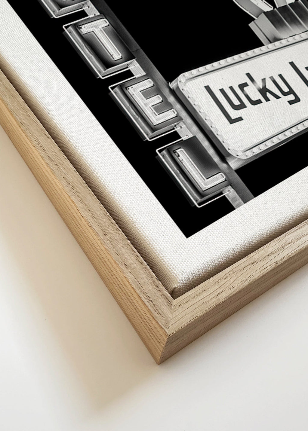 Photographie enseigne Lucky Lady du motel – Canvas detail