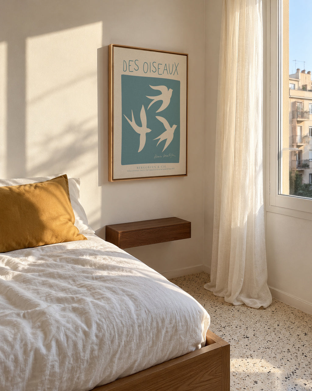 Henri Matisse,Des Oiseaux - Framed canvas in an interior