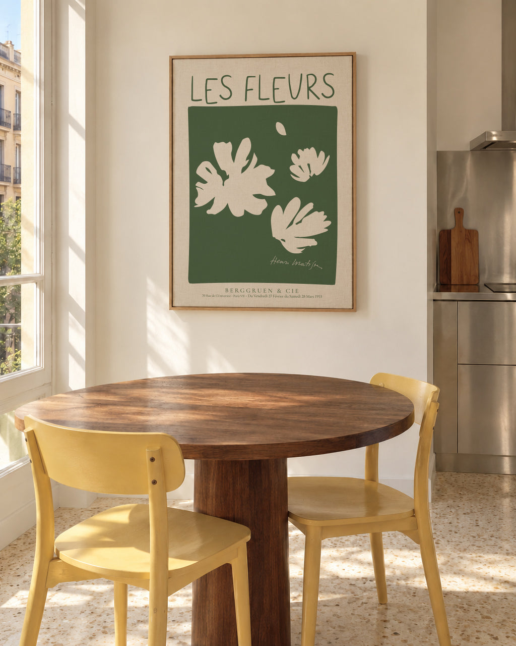 Henri Matisse, Les Fleurs - Framed canvas in an interior