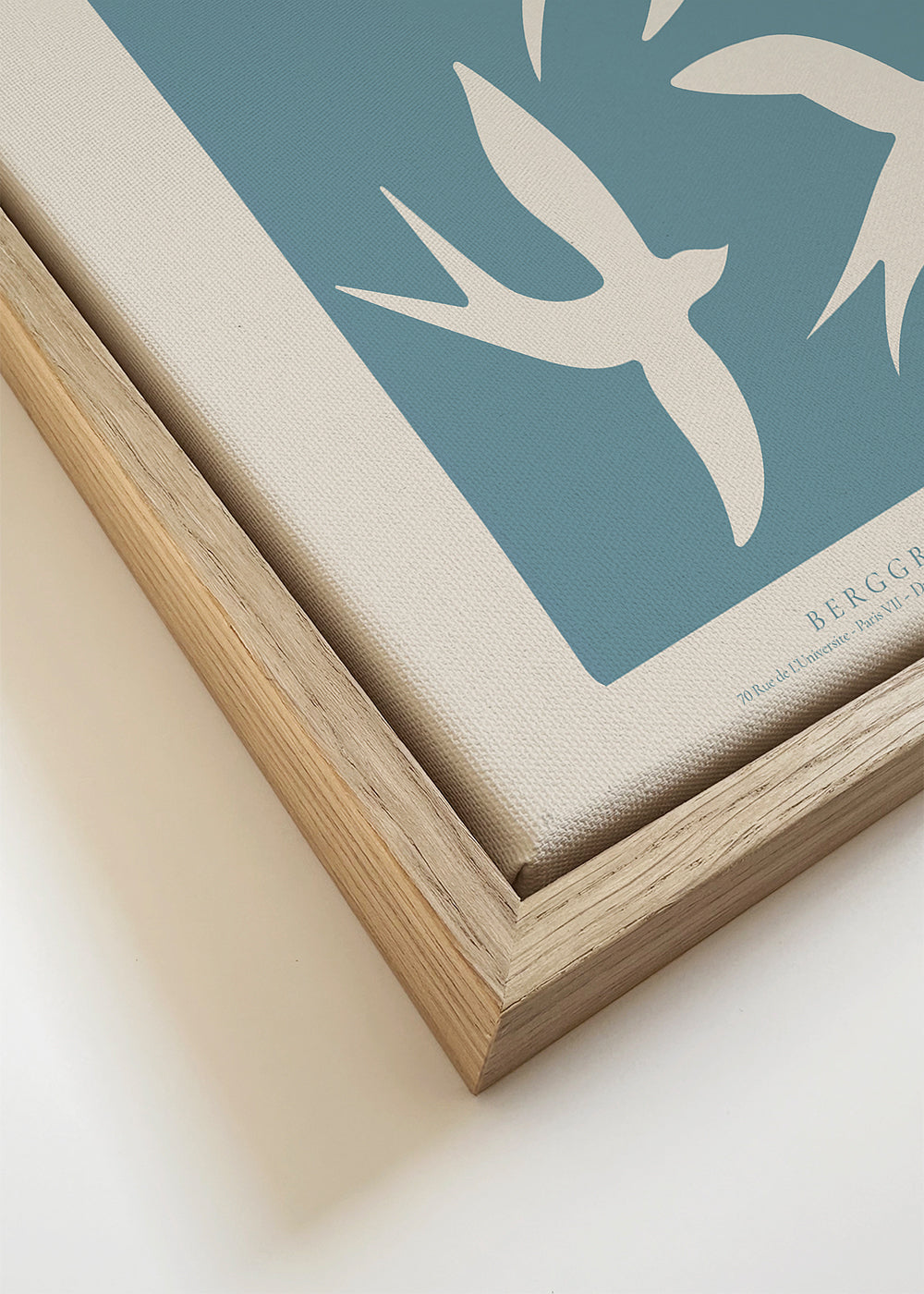 Vogelillustratie in blauw vlak