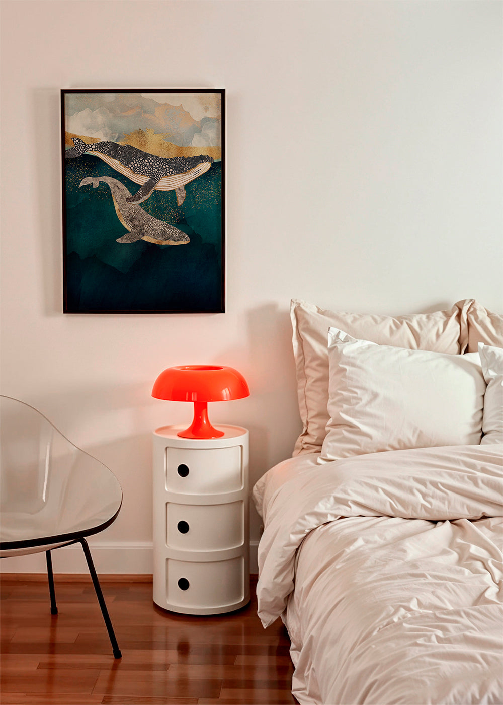 Artwork walvissen in goud op diepblauwe zee