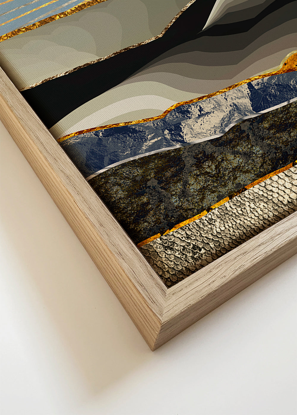 Landschap kunst met gouden zon en gelaagde texturen