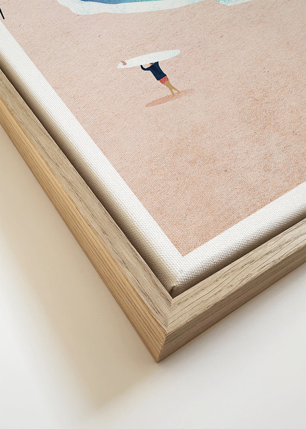 Sportkunst: surfer op pastelkleurig strand