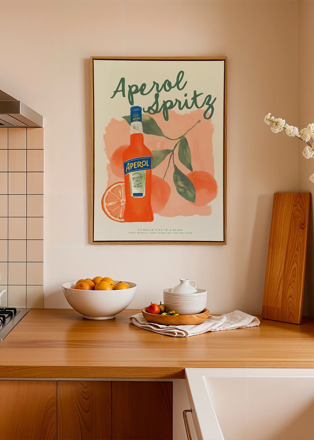 Art de cuisine Aperol Spritz bouteille et oranges