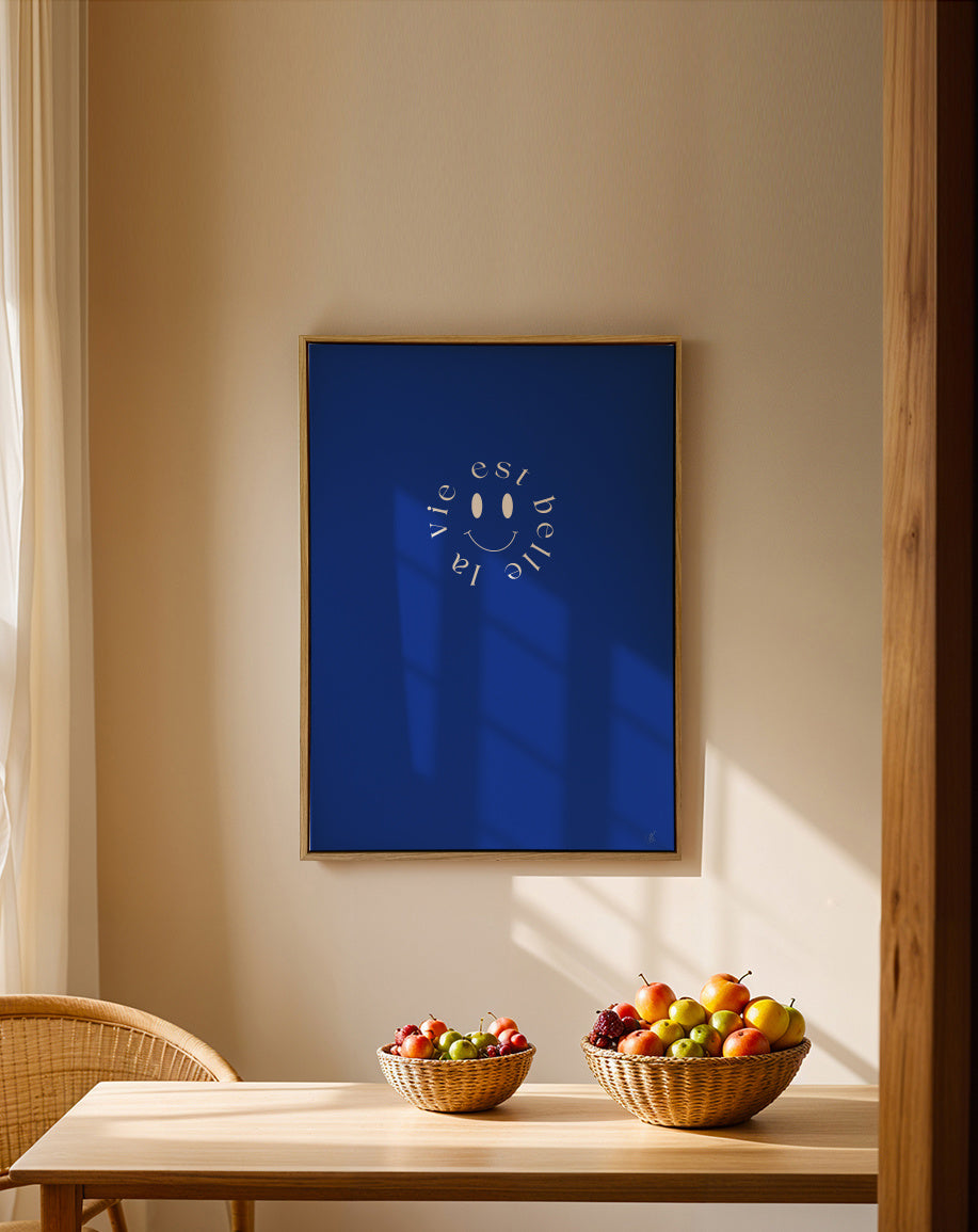 SMILE - Framed canvas in an interior