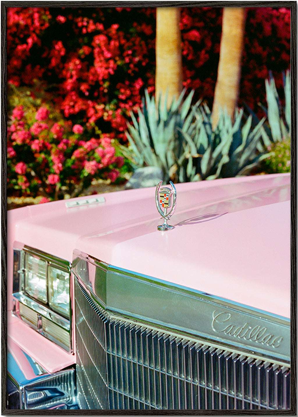 Vintage print Roze Cadillac – Black Frame