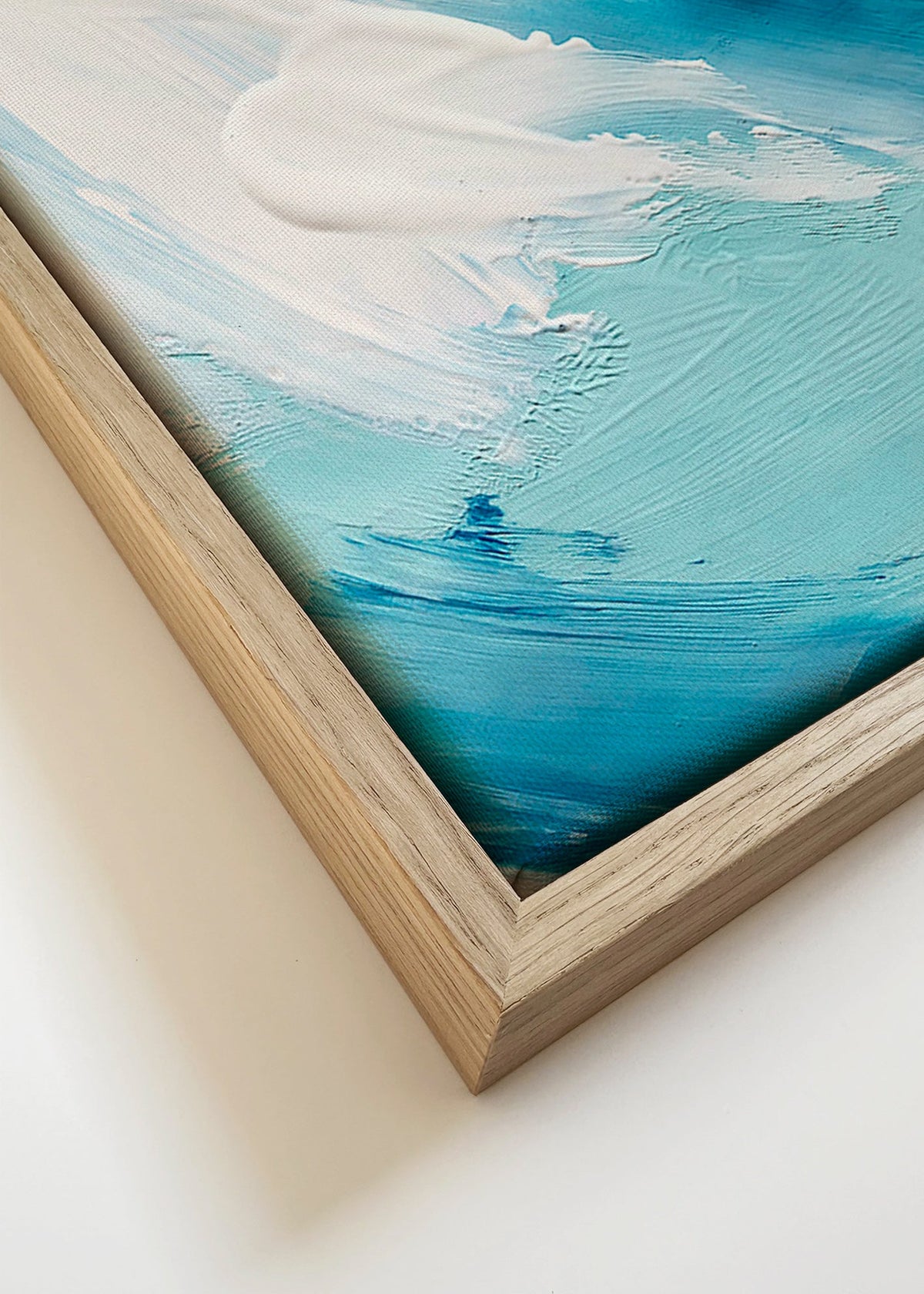 Abstracte poster blauw en wit met krachtige penseelstreken – Canvas detail