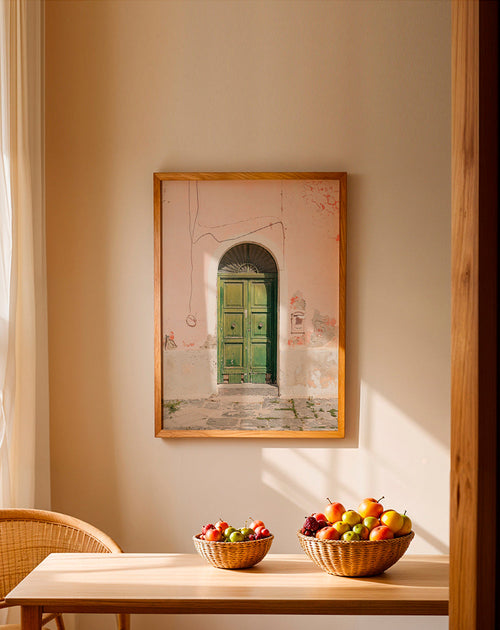 Keuken kunst: groene deur in roze gevel – Product1