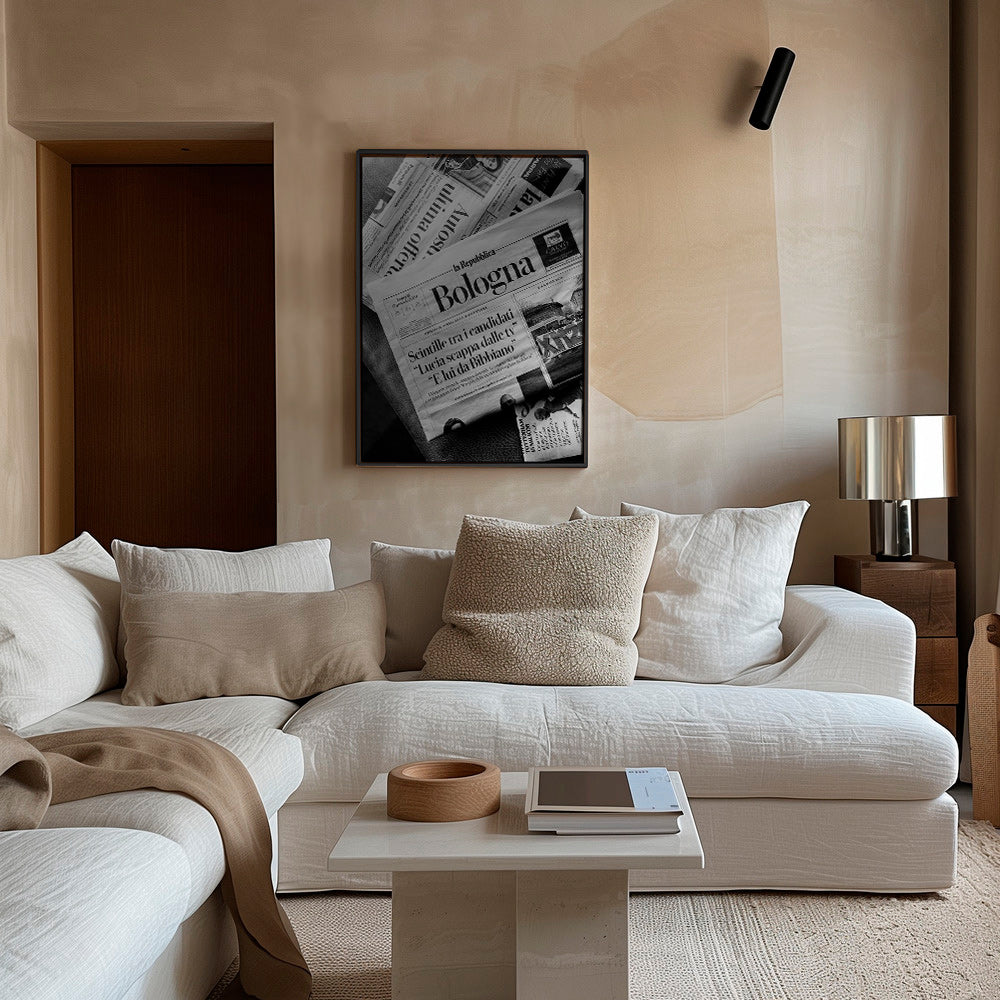 Cuadro de ciudades con portada de periódico en blanco y negro – Canvas2