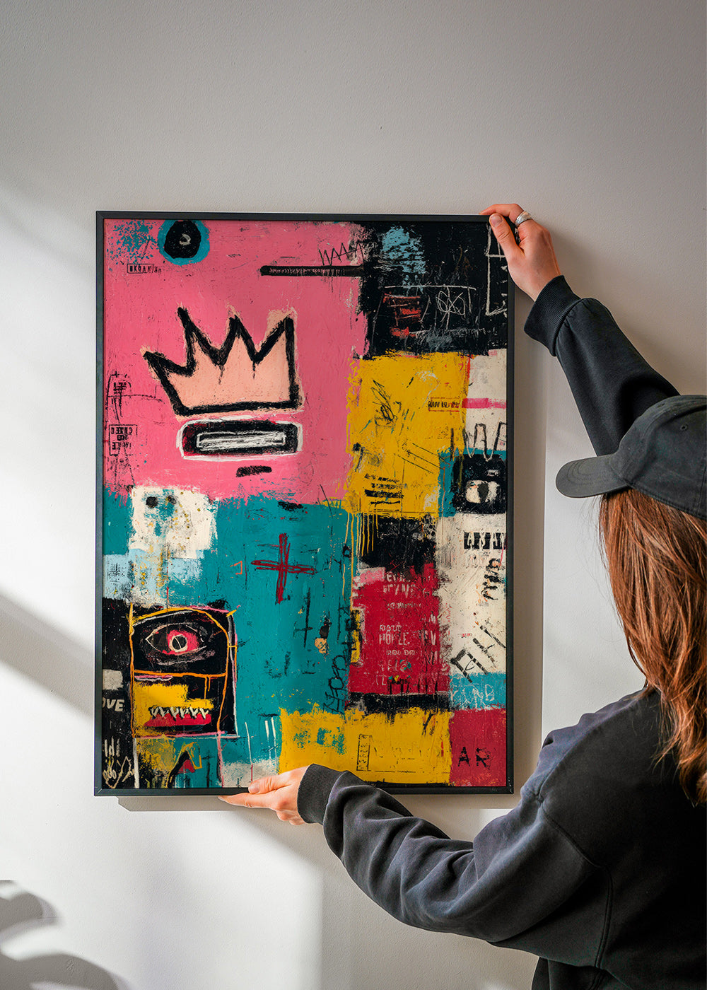 Œuvre abstraite à la couronne et blocs colorés