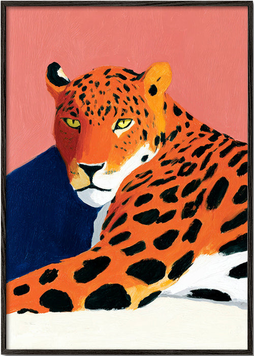 Kunstwerk: Ruhender Leopard vor rosa Hintergrund
