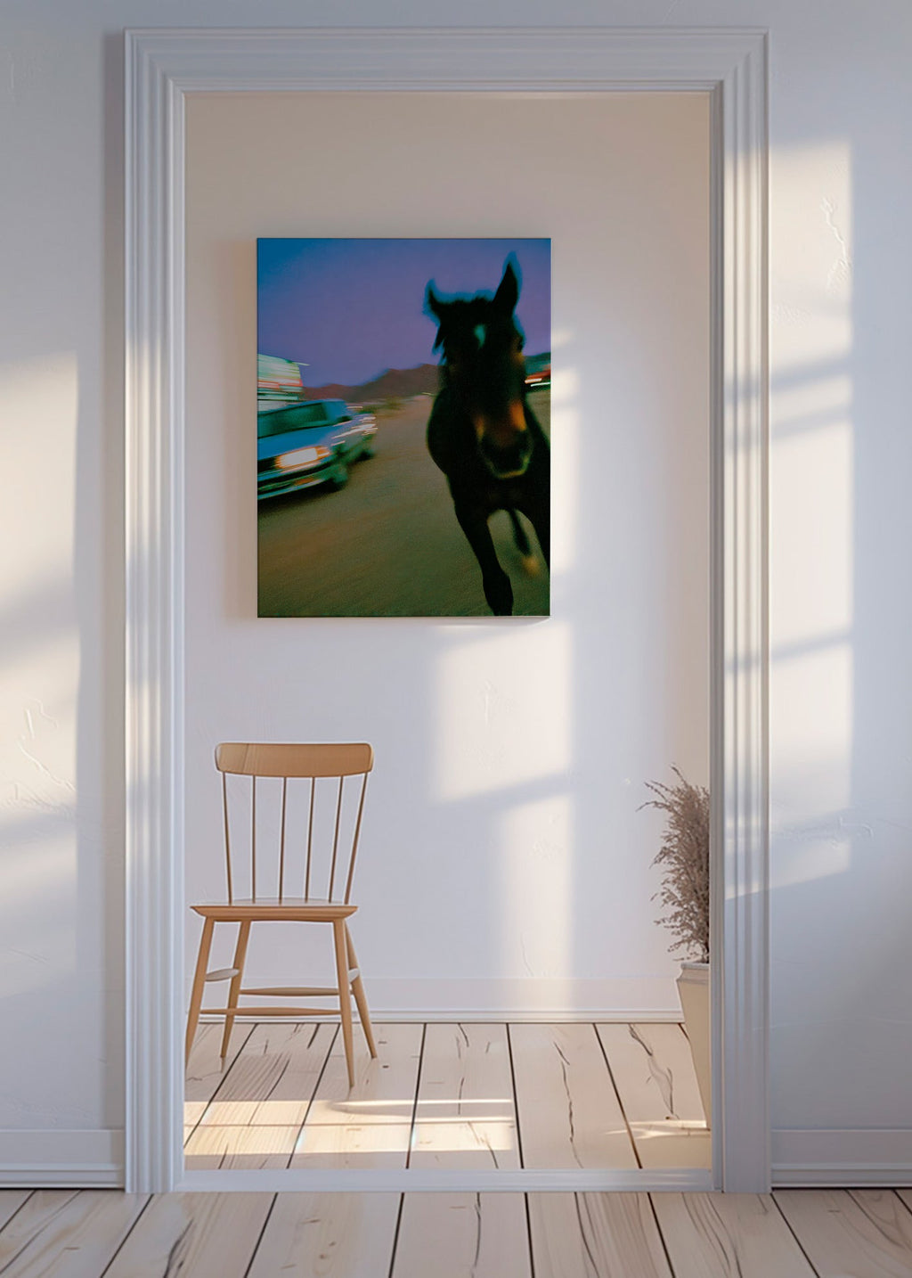 Œuvre cheval en mouvement au crépuscule