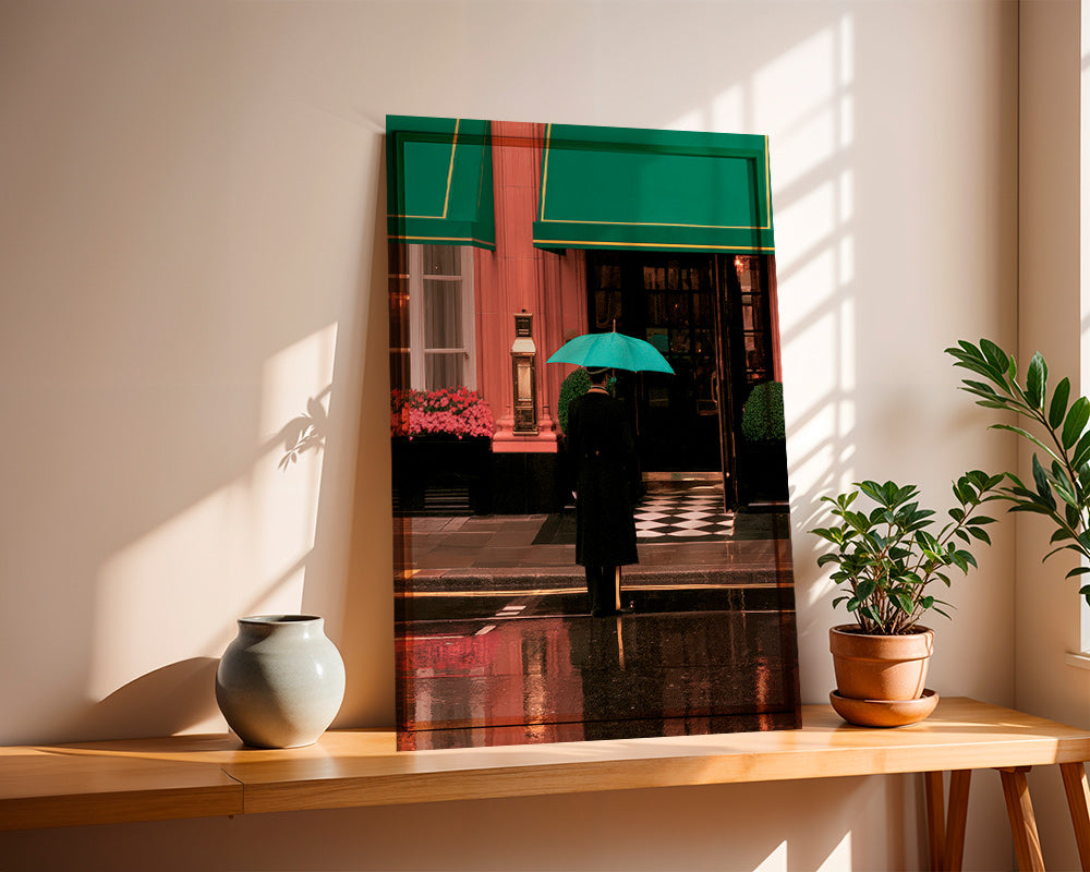 Photographie urbaine: silhouette sous parapluie et reflets